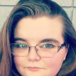 Meet your Posher, Mackenzie